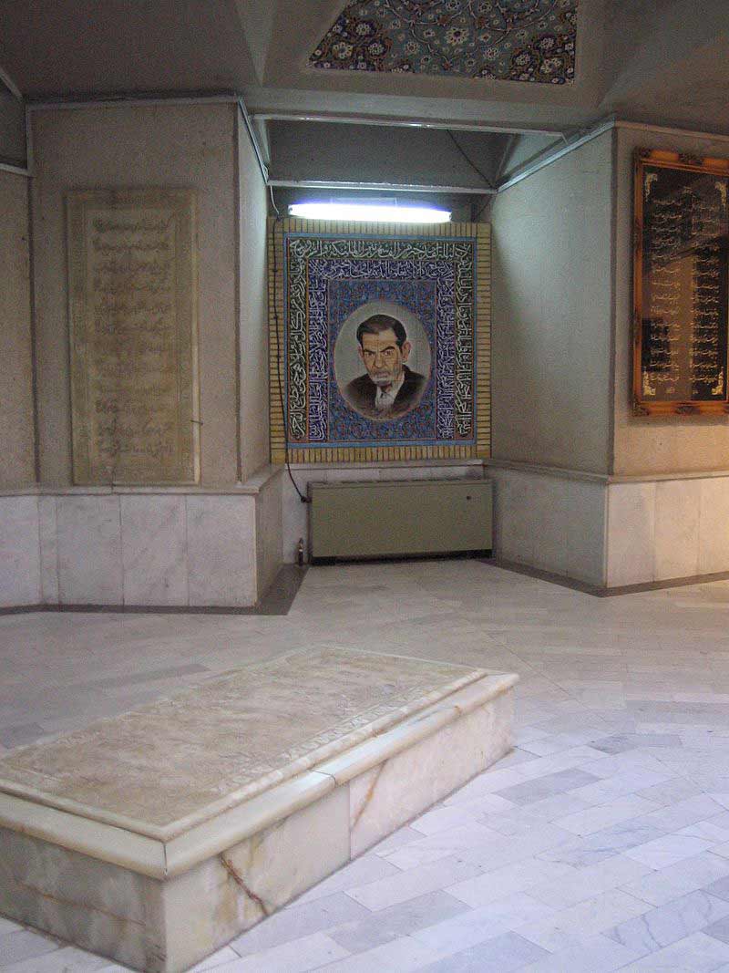 مقبرهٔ شهریار